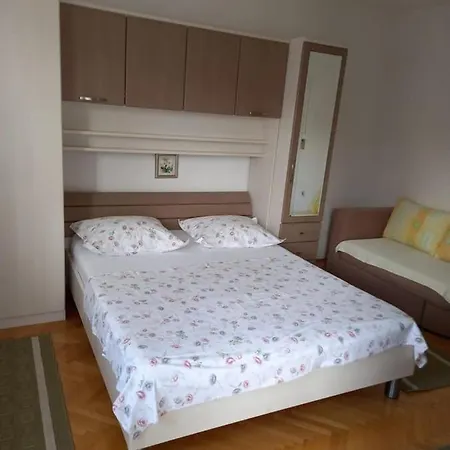 Apartment Giardino Makarska